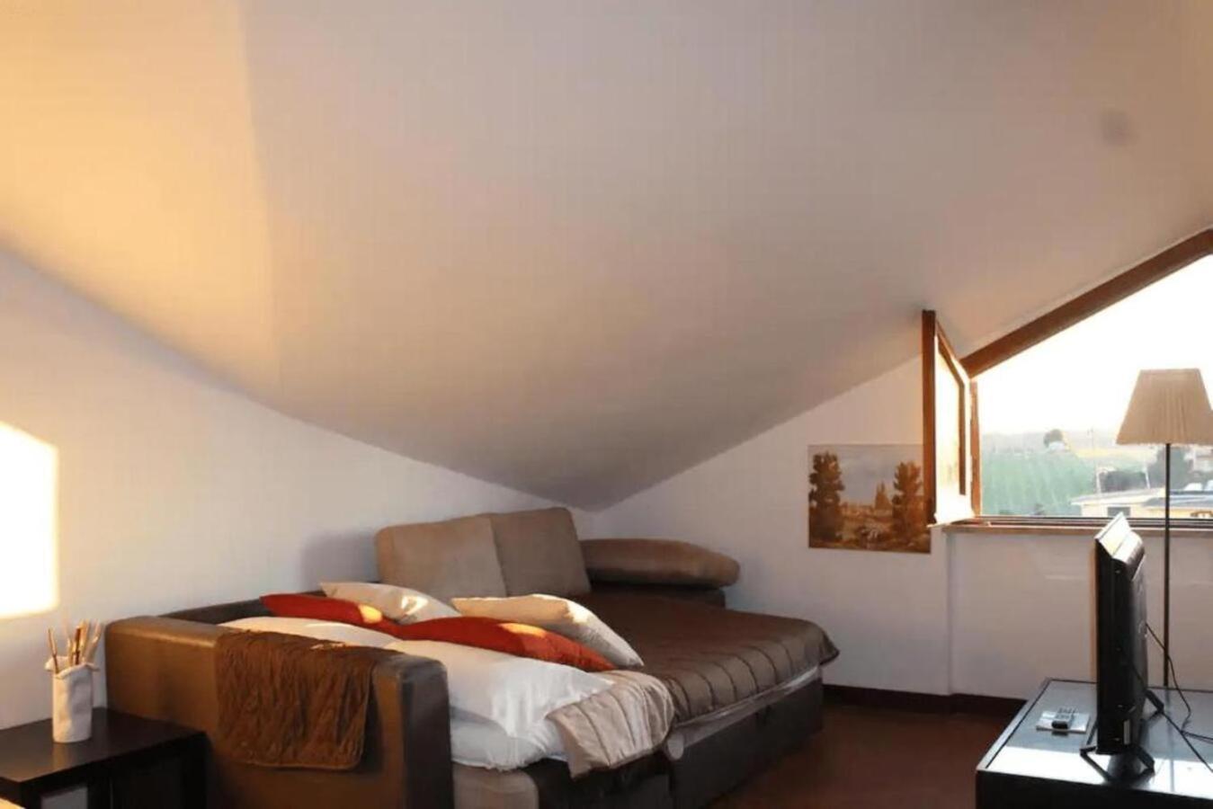 Confortevole Appartamento A Roma Free Parking Castel di Leva Exterior foto